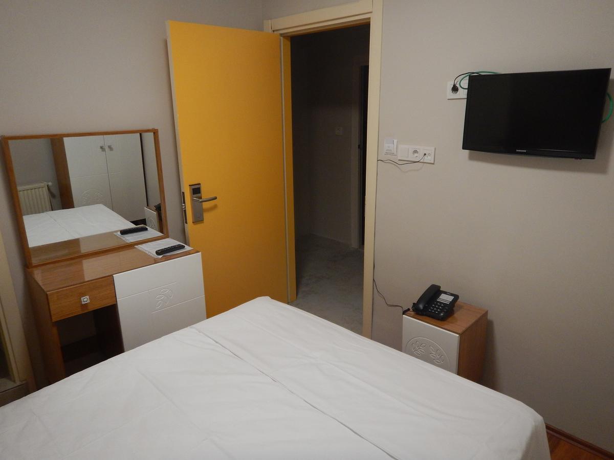 Ipek Hotel Balıkesir Exterior foto